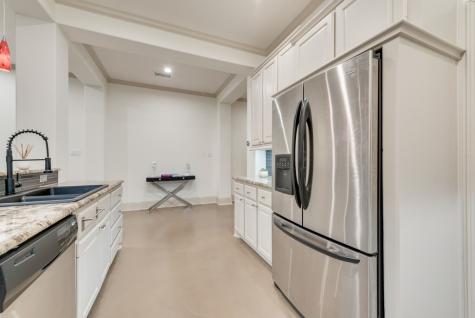 5113 Vandelia Street Dallas TX 75235