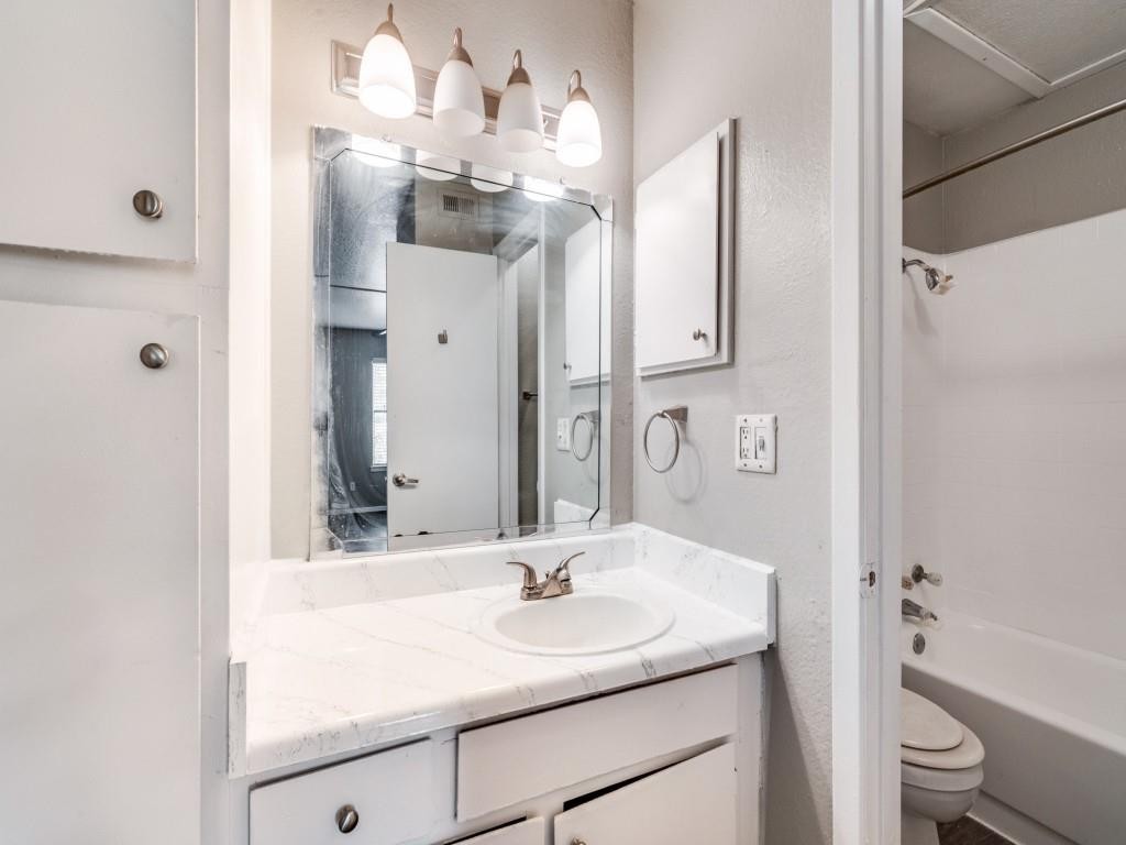 1122 Millview Drive Arlington TX 76012