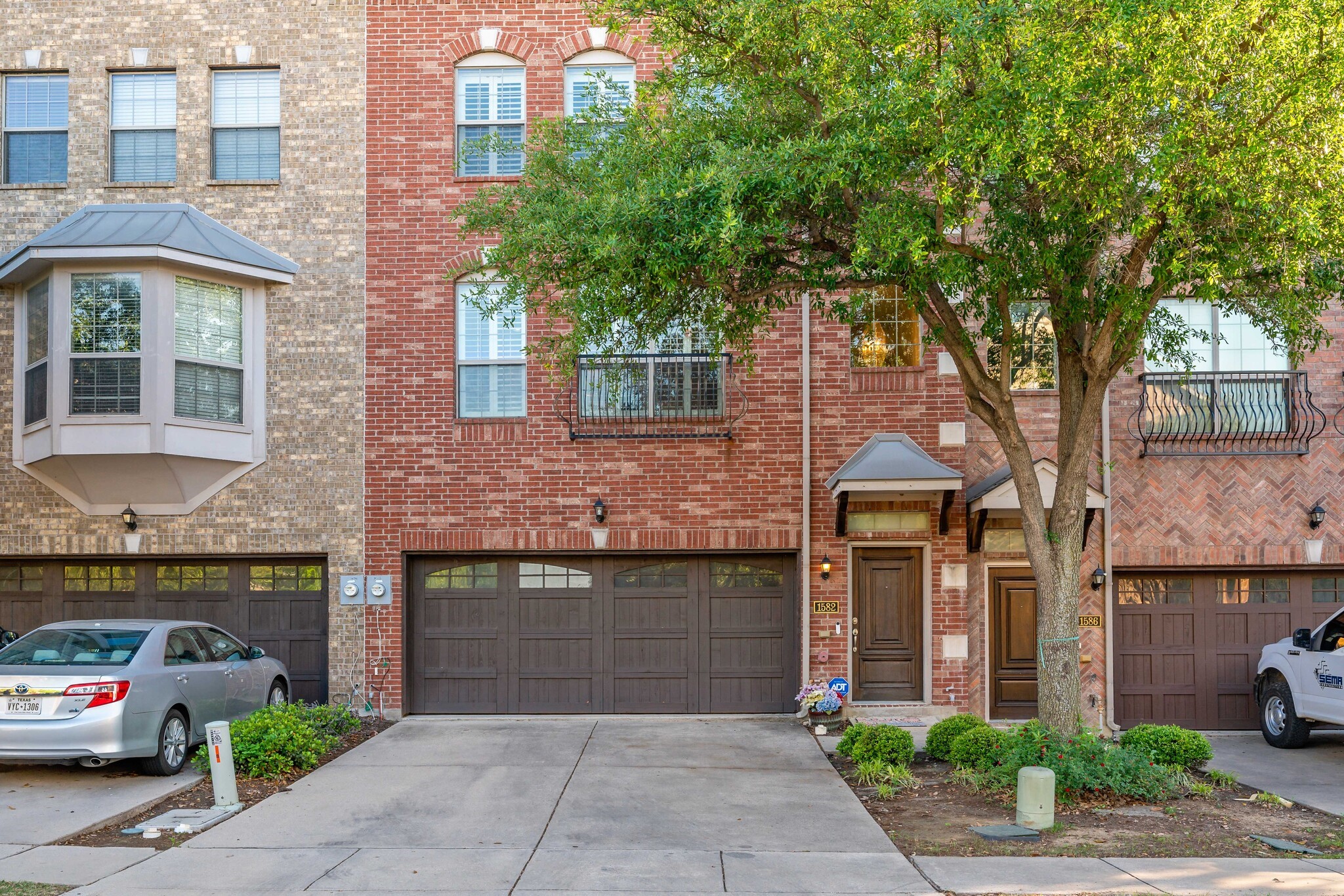 1582 Biltmore Lane Irving TX 75063