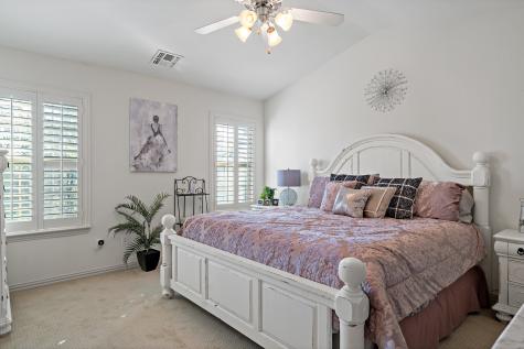 1582 Biltmore Lane Irving TX 75063