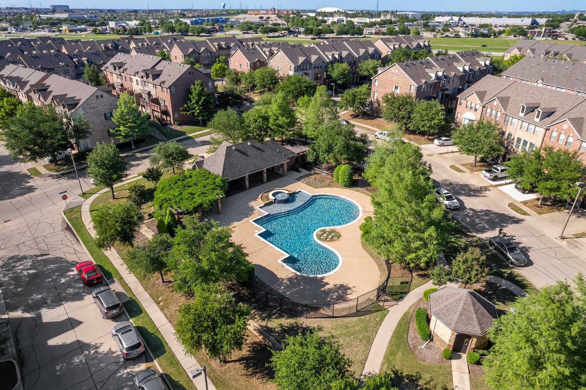 1582 Biltmore Lane Irving TX 75063