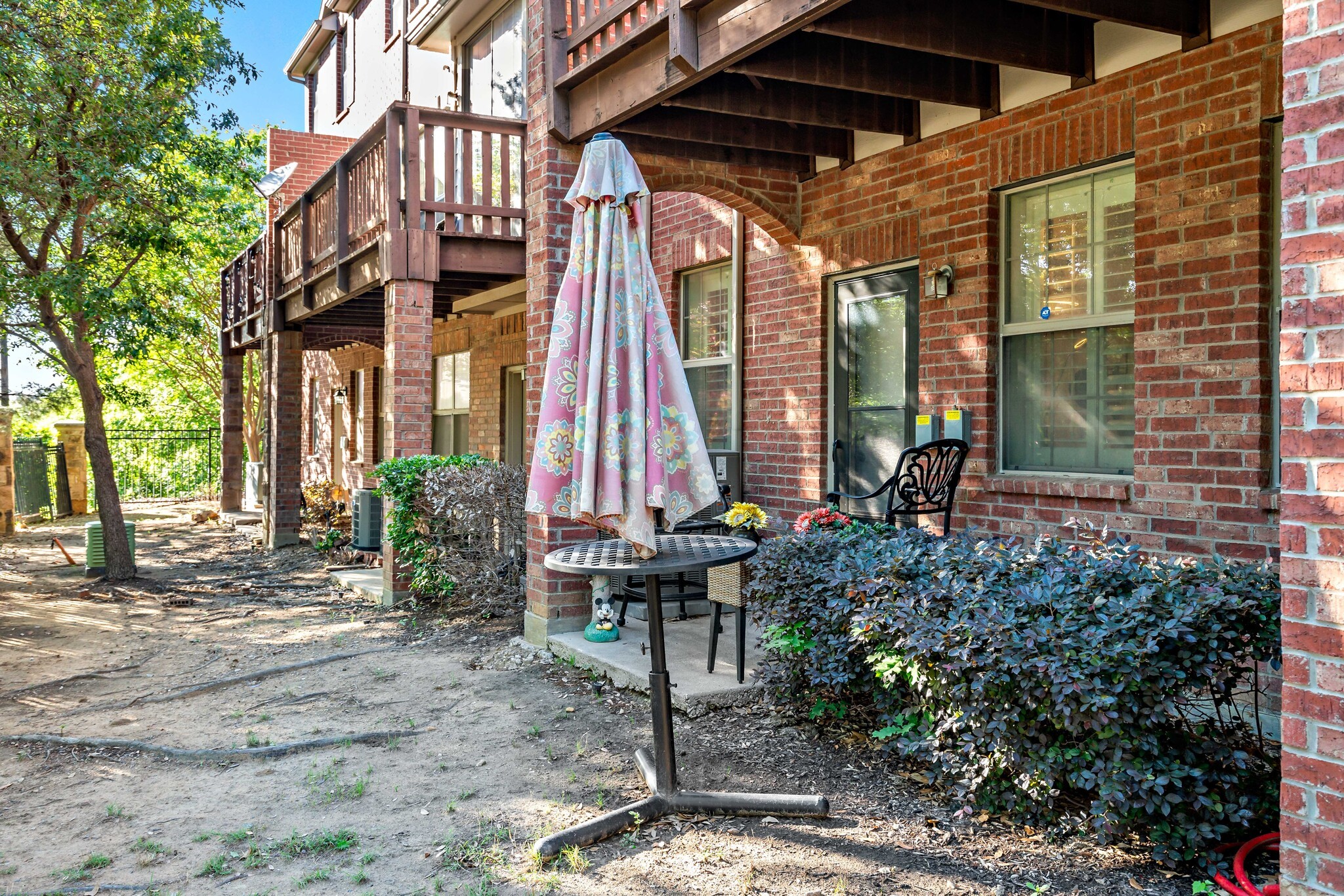 1582 Biltmore Lane Irving TX 75063