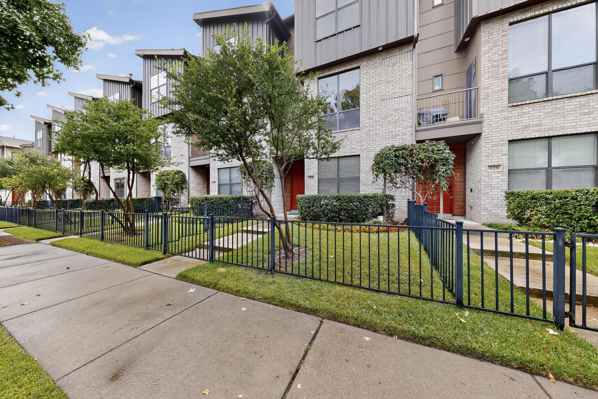 4211 Rawlins Street Dallas TX 75219
