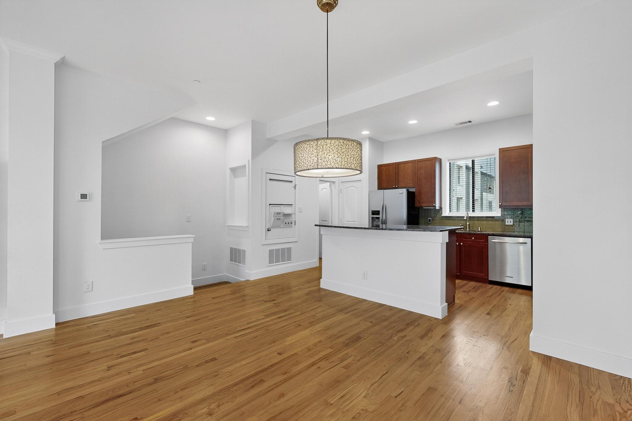 4211 Rawlins Street Dallas TX 75219