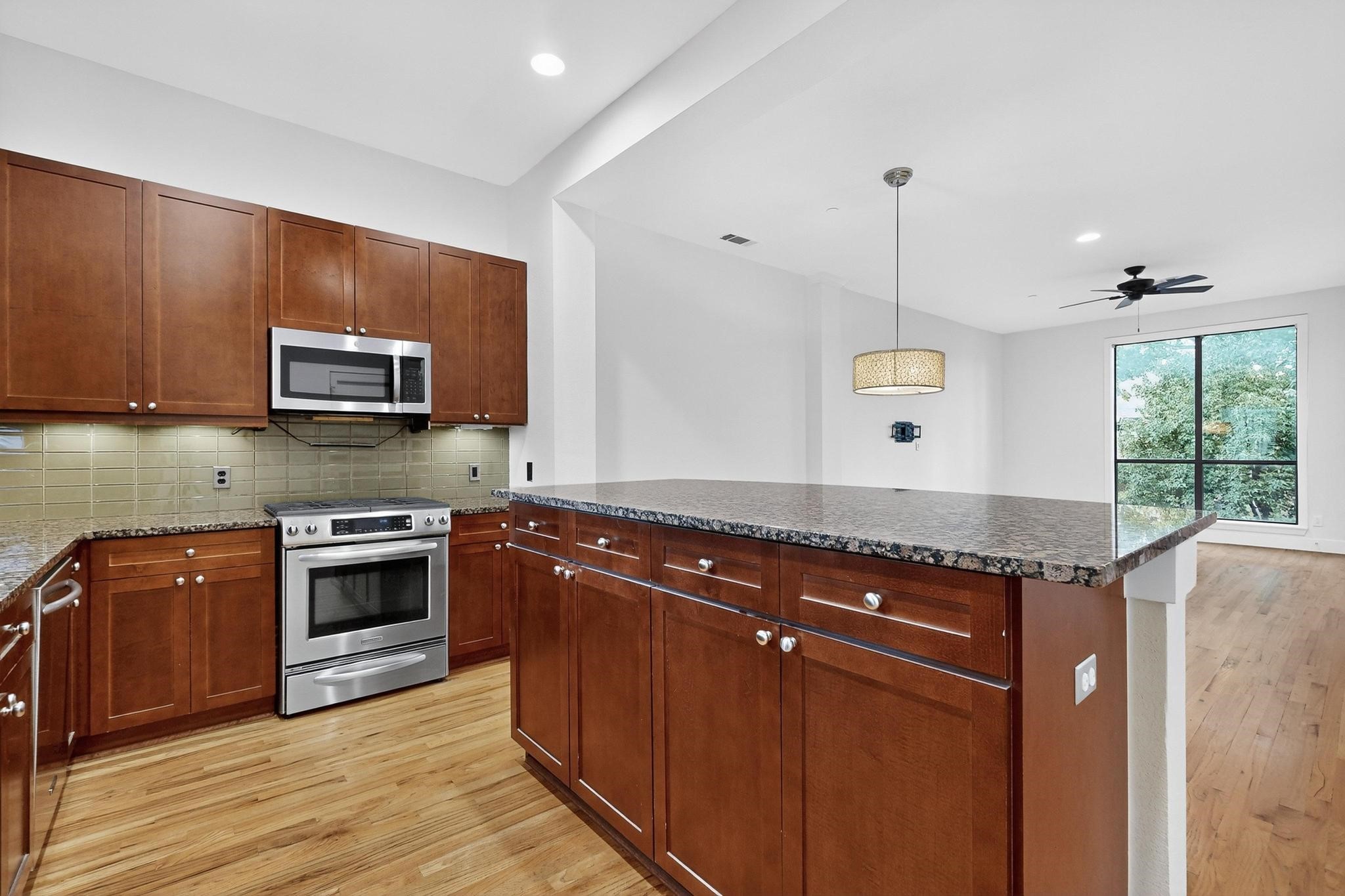 4211 Rawlins Street Dallas TX 75219