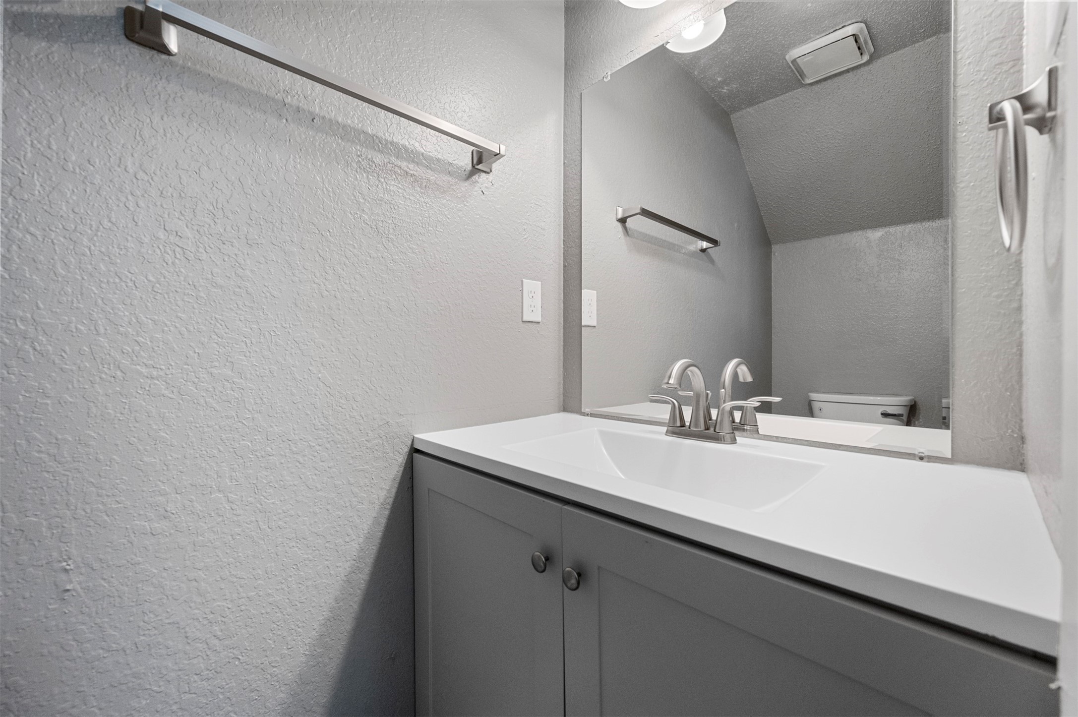 9459 Olde Village Court Dallas TX 75227