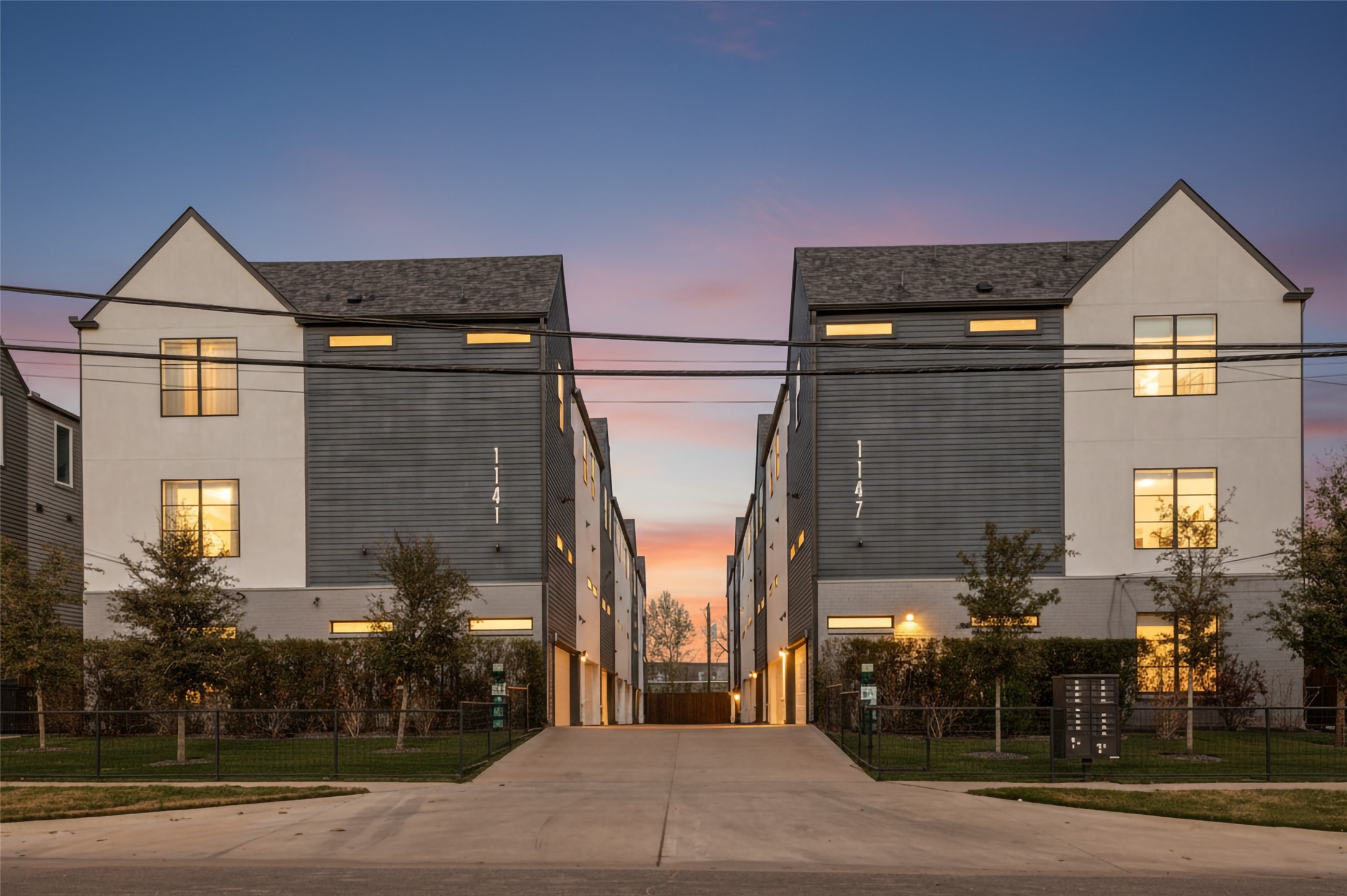 1147 N Madison Avenue Dallas TX 75208