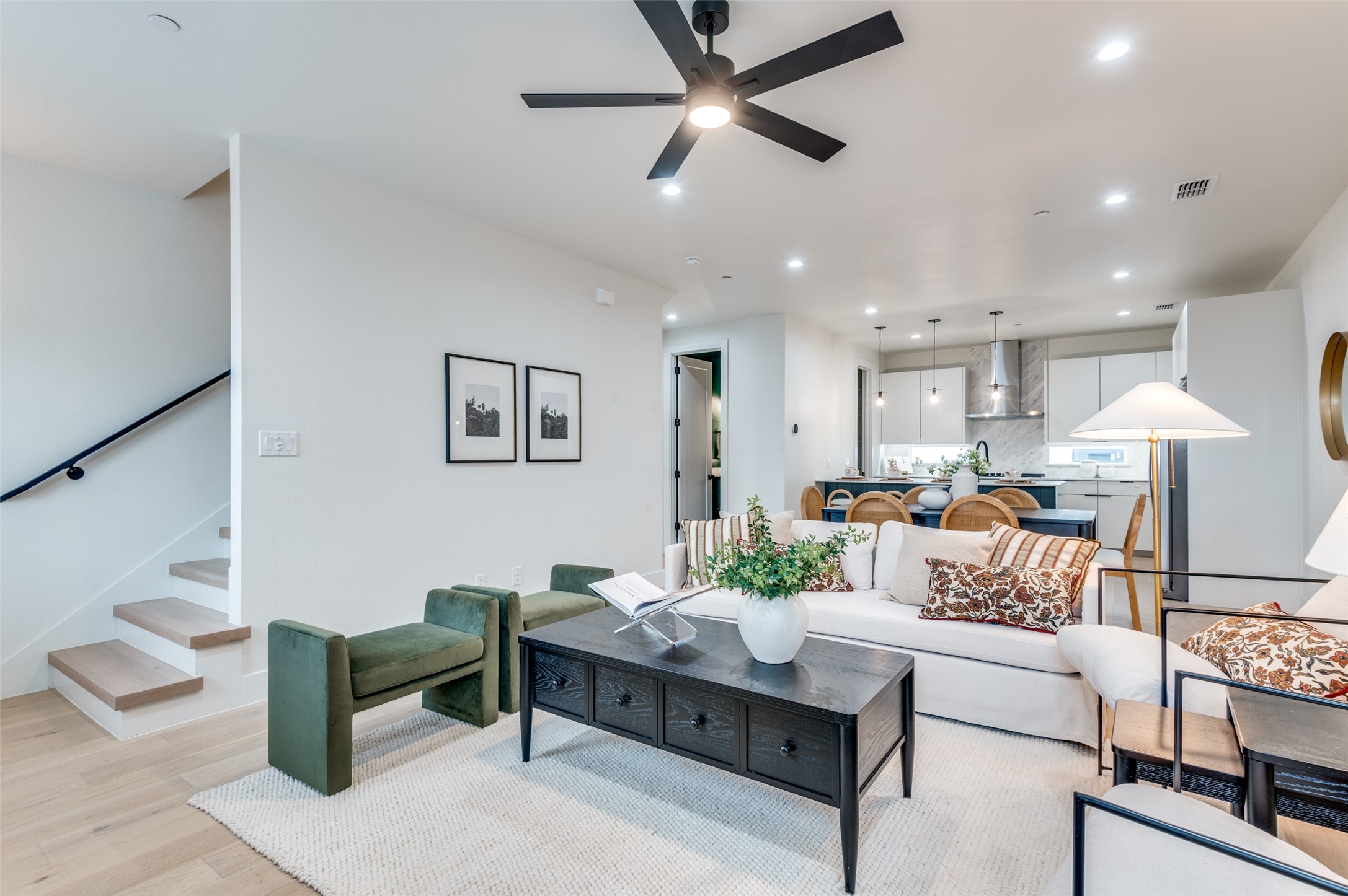 1147 N Madison Avenue Dallas TX 75208