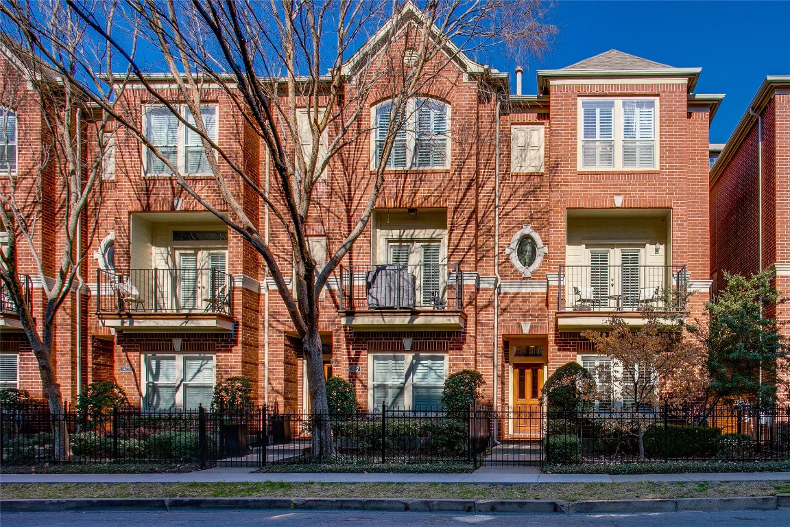 3431 Howell Street Dallas TX 75204