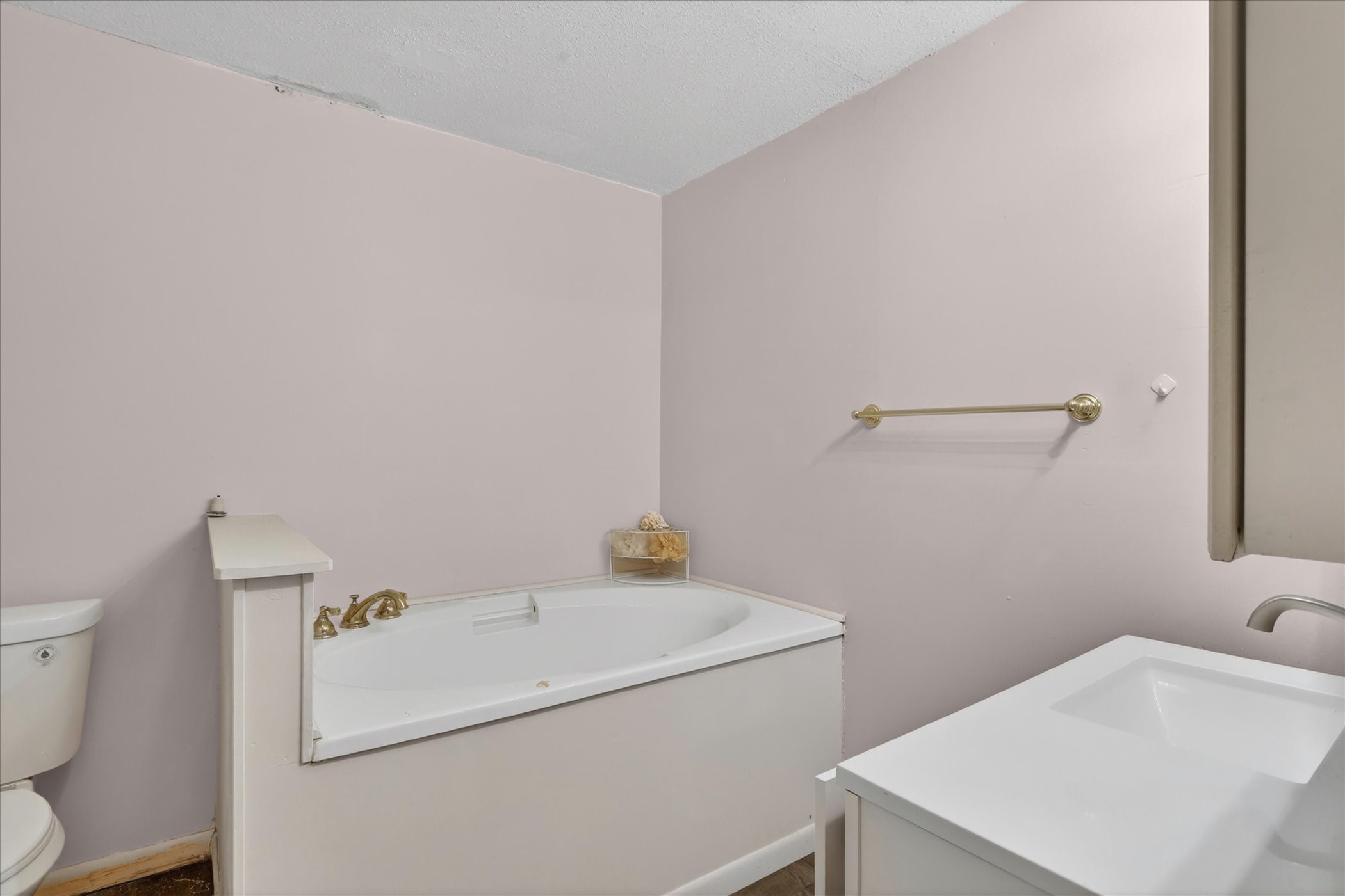 1092 W Highway 199 Springtown TX 76082