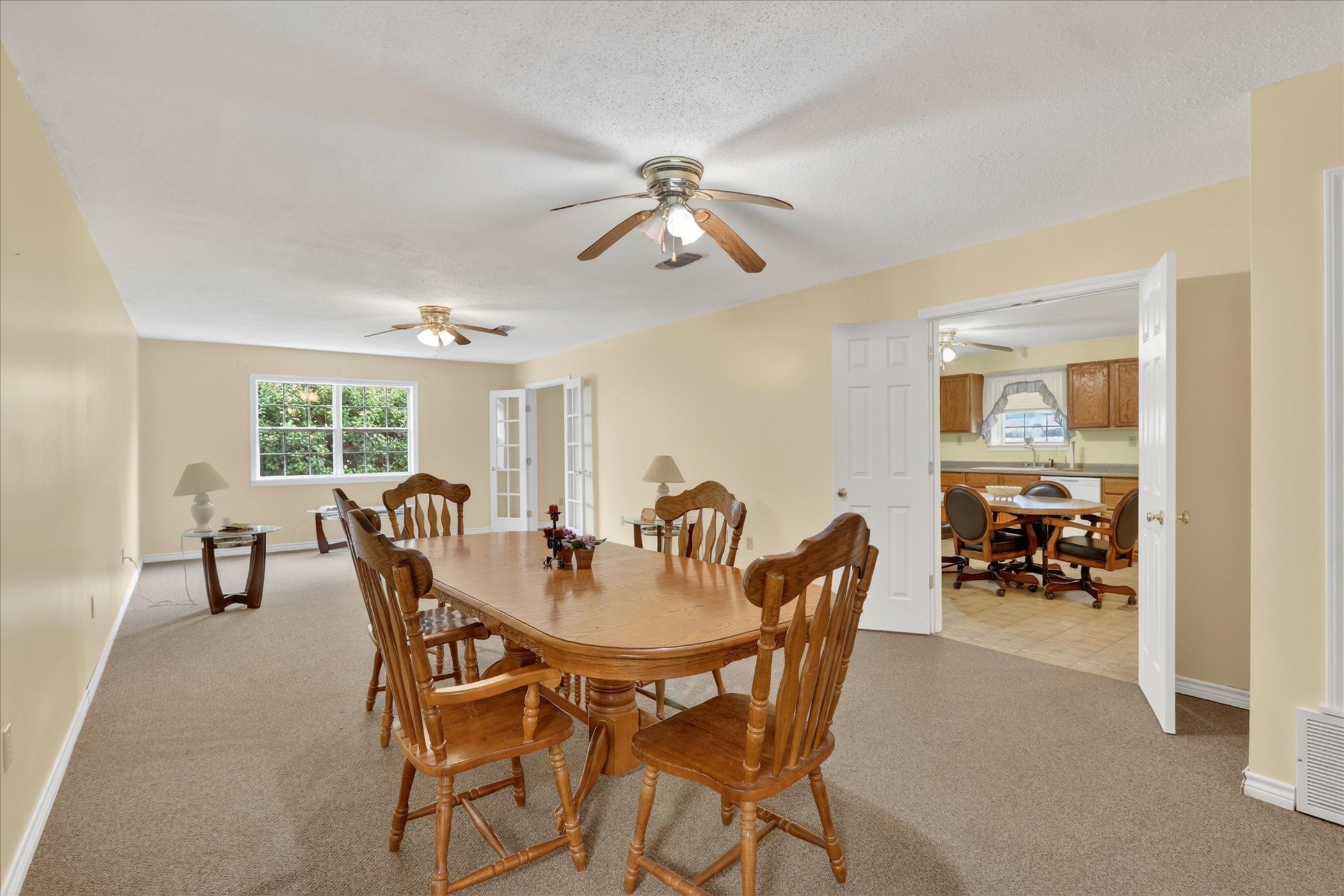 1092 W Highway 199 Springtown TX 76082