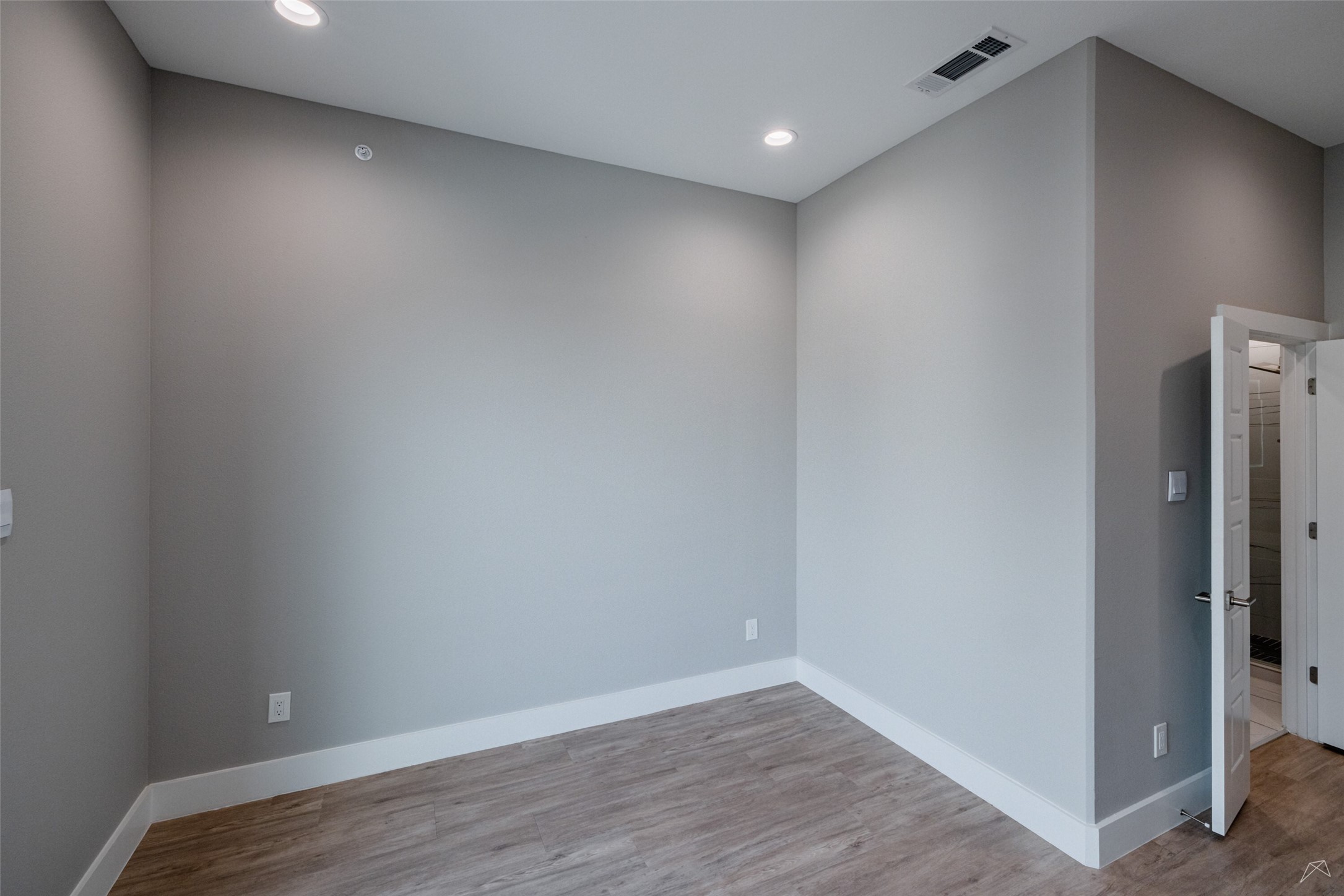 111 Merritt Street Fort Worth TX 76114