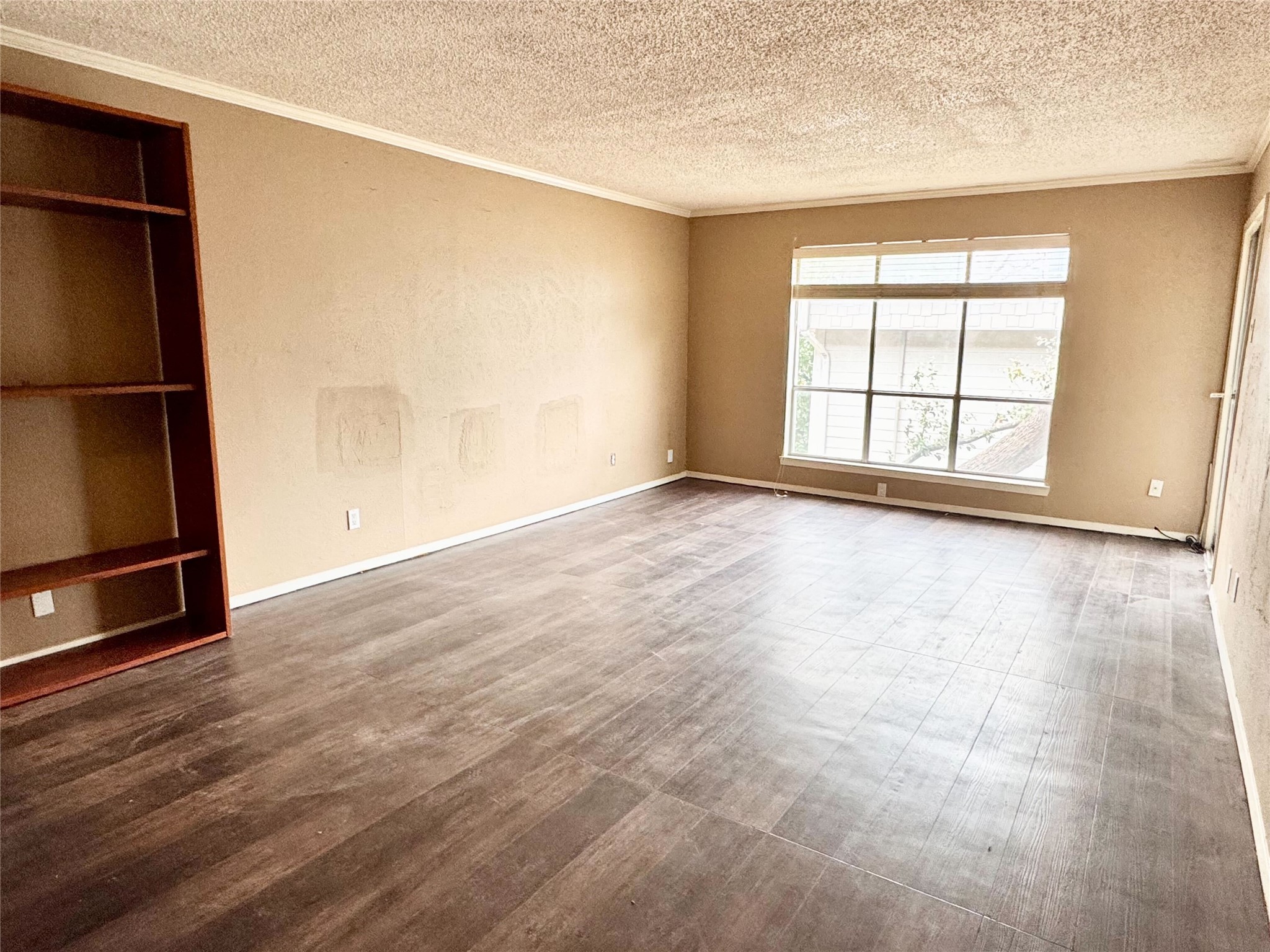 4859 Cedar Springs Road Dallas TX 75219