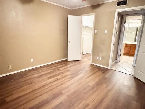 4859 Cedar Springs Road Dallas TX 75219