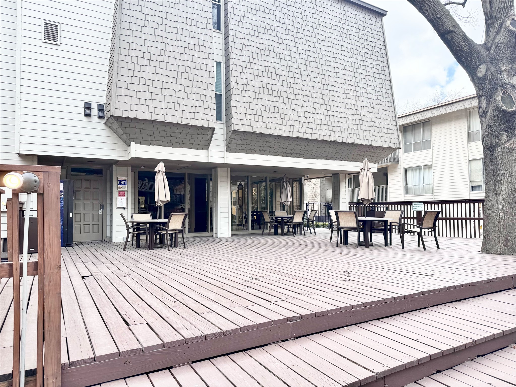 4859 Cedar Springs Road Dallas TX 75219