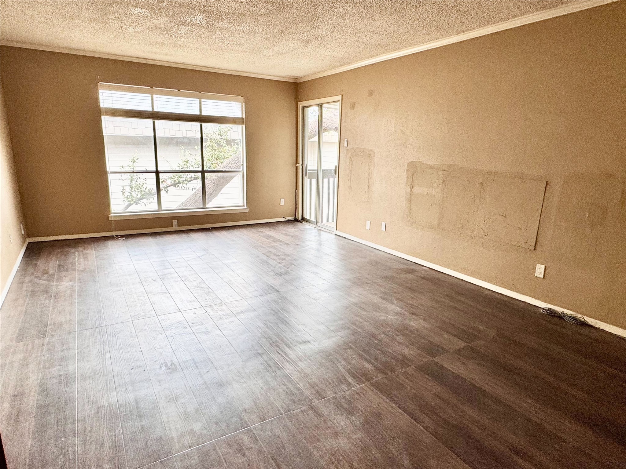 4859 Cedar Springs Road Dallas TX 75219