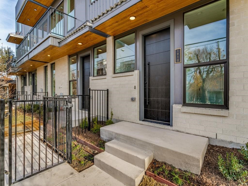 1906 Annex Avenue Dallas TX 75204