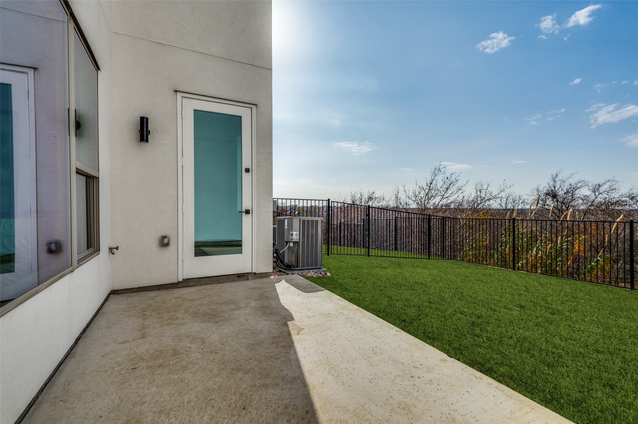 4921 Blaynes View The Colony TX 75056