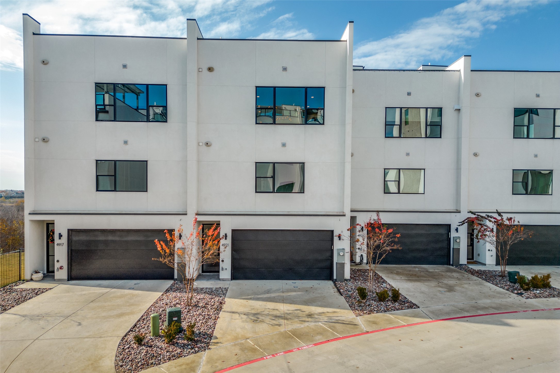4921 Blaynes View The Colony TX 75056