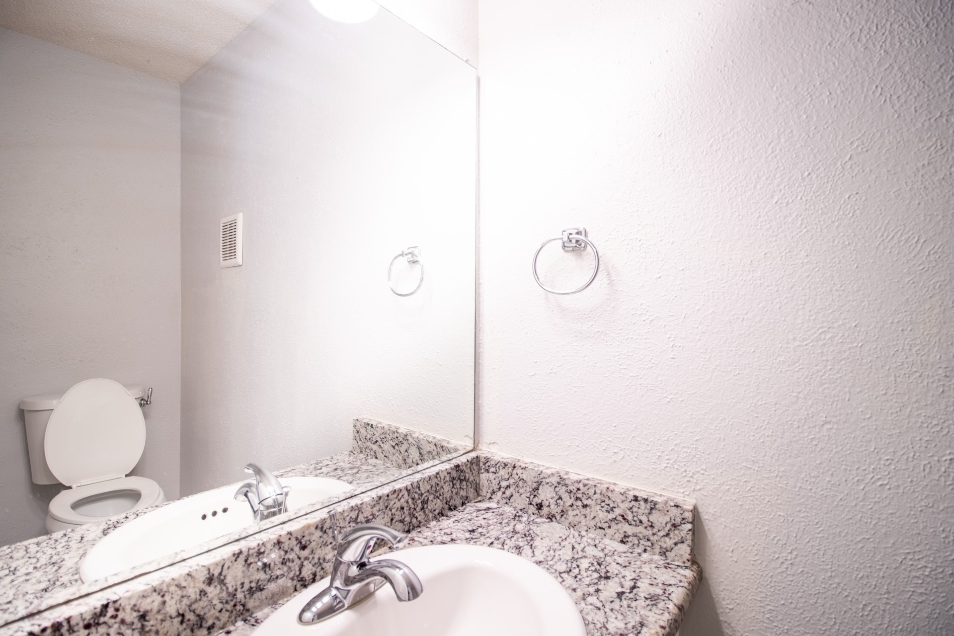 4777 Cedar Springs Road Dallas TX 75219