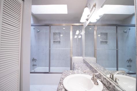 4777 Cedar Springs Road Dallas TX 75219