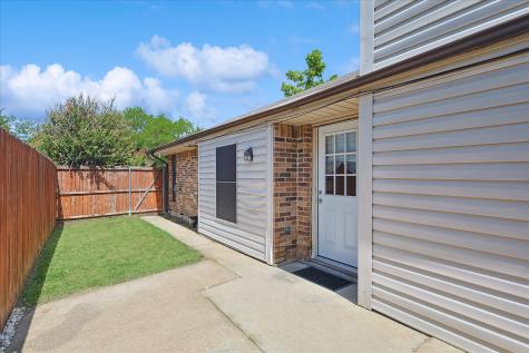 2320 Carol Good Lane Carrollton TX 75006
