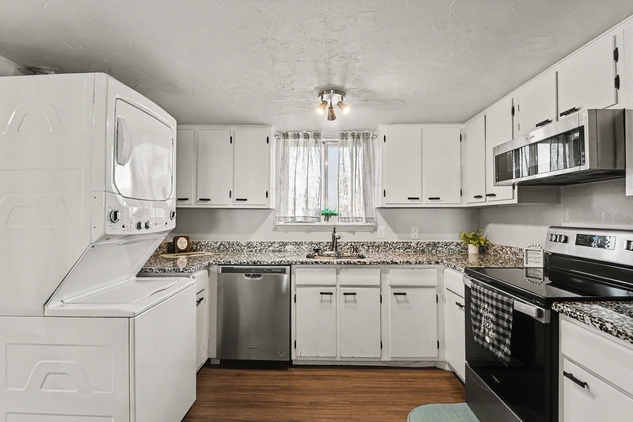 108 Harbor Drive Runaway Bay TX 76426