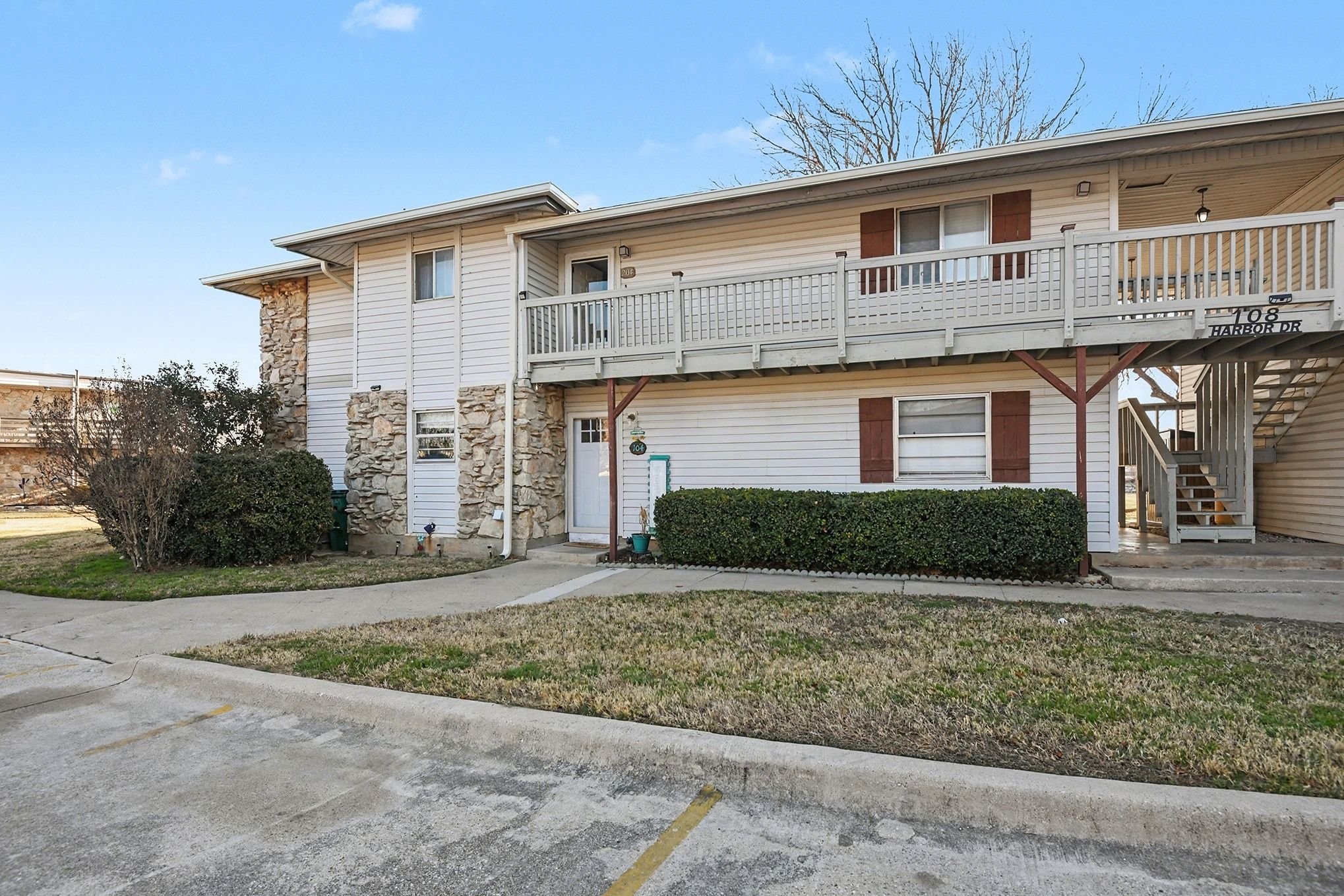 108 Harbor Drive Runaway Bay TX 76426