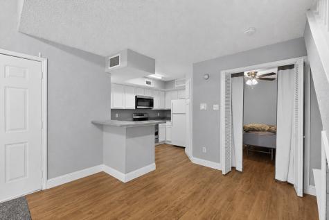 9811 Walnut Street Dallas TX 75243