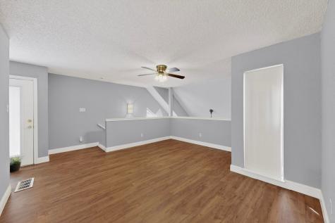 9811 Walnut Street Dallas TX 75243