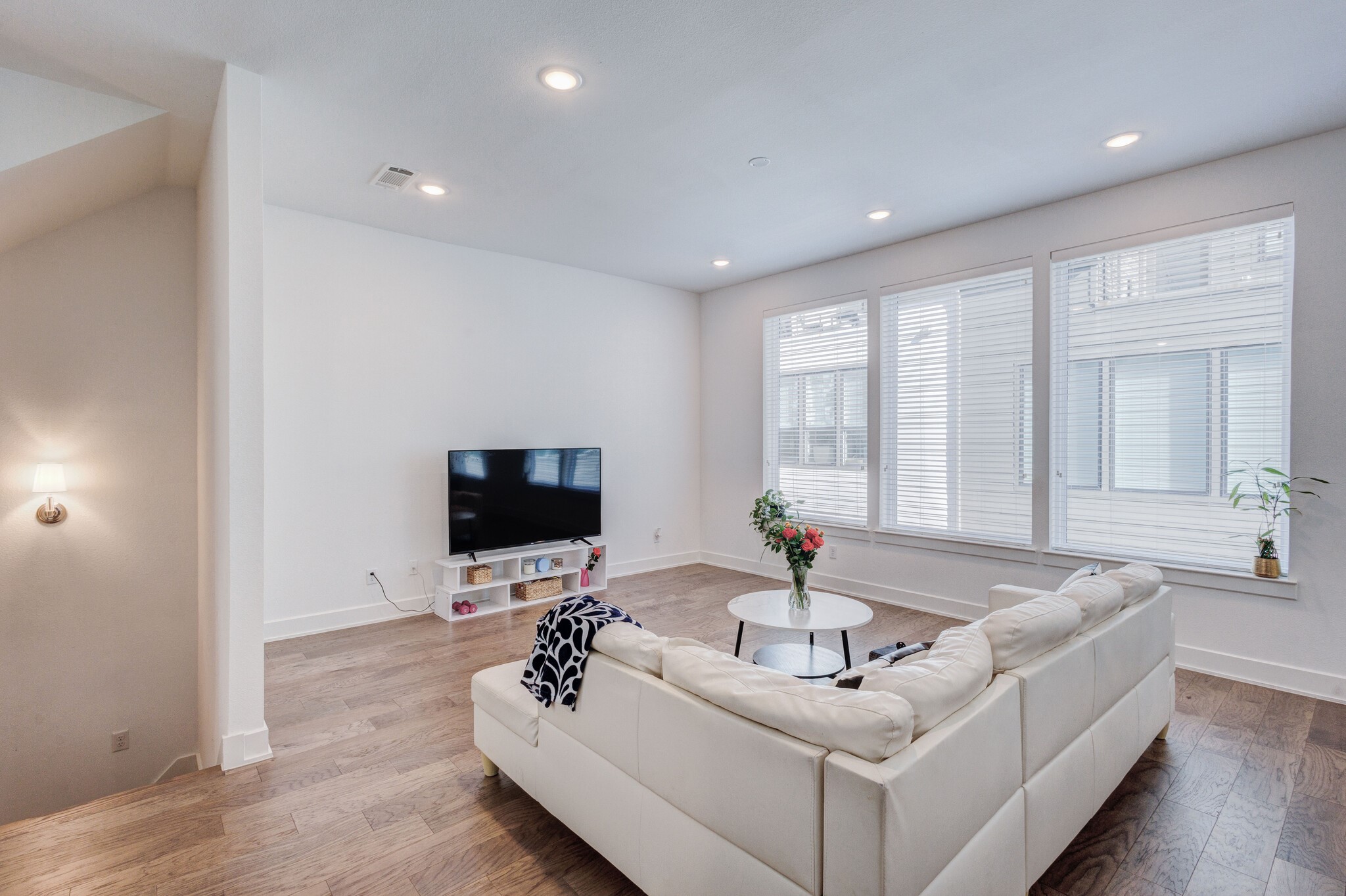 114 E Chester Court Dallas TX 75203