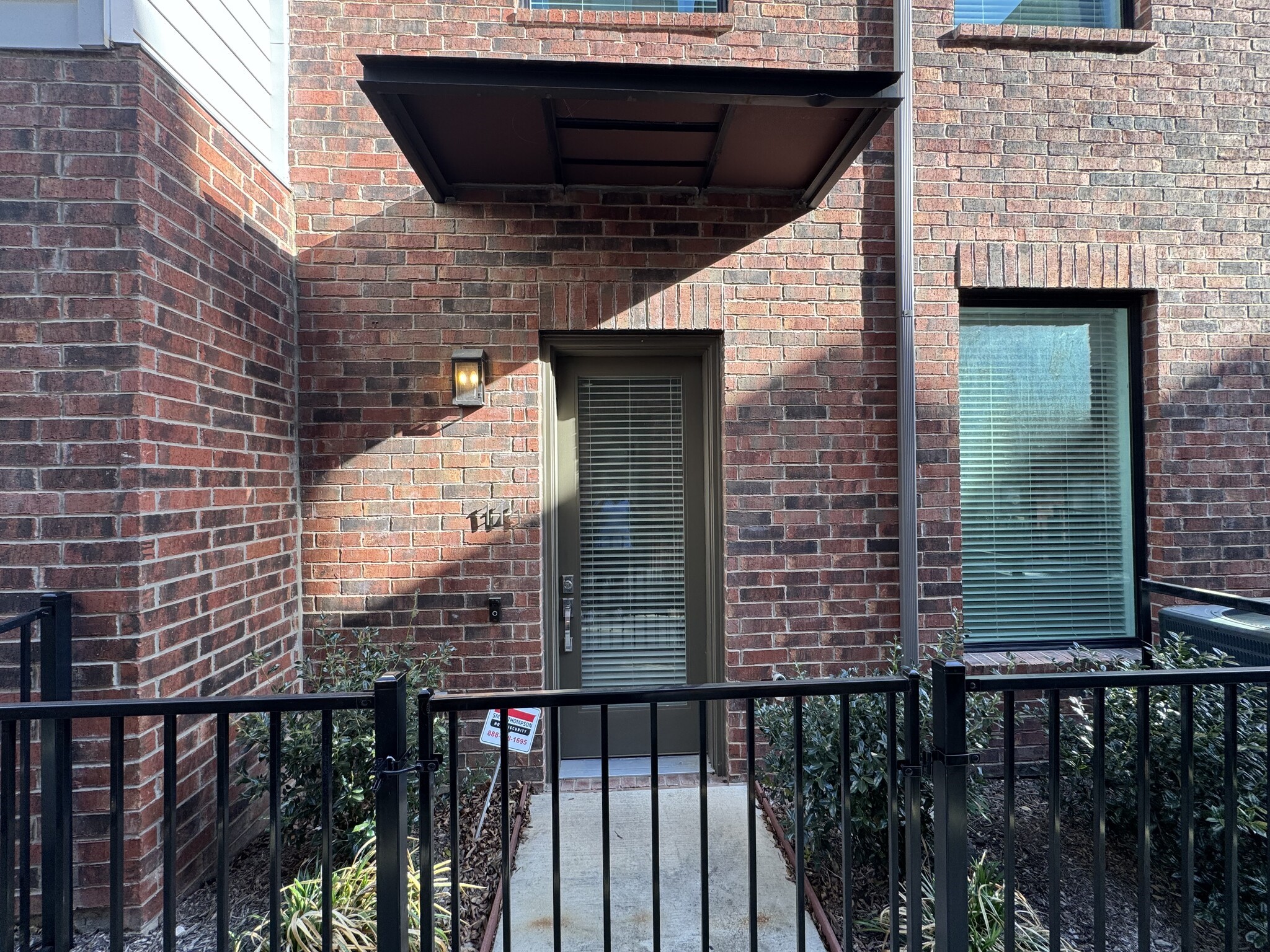 114 E Chester Court Dallas TX 75203