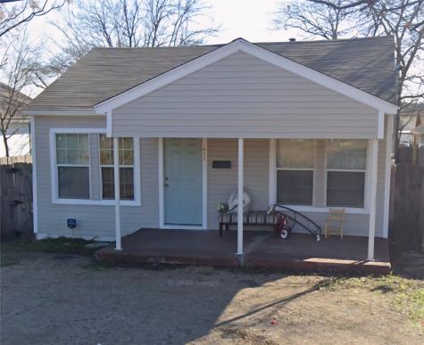 1022 Mobile. Street Dallas TX 75208