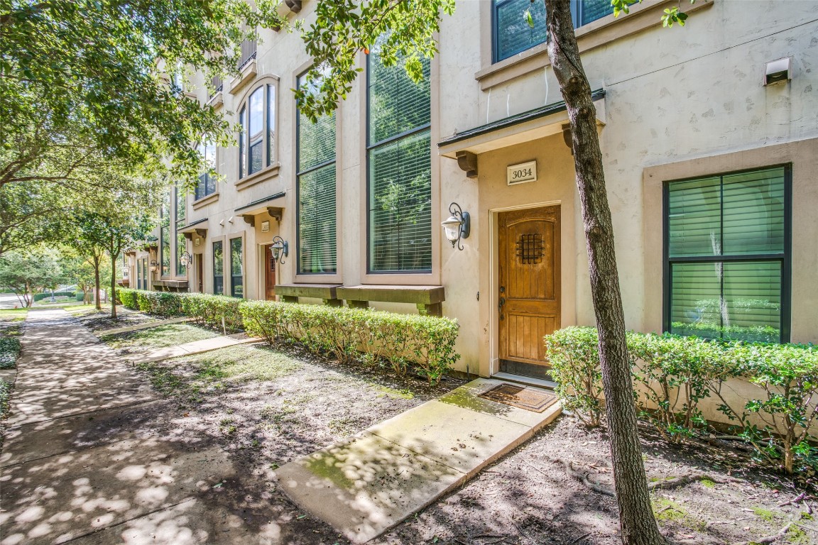 3034 Carmel Street Dallas TX 75204