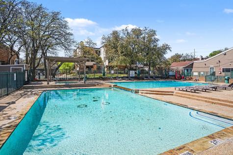 2304 Balsam Drive Arlington TX 76006