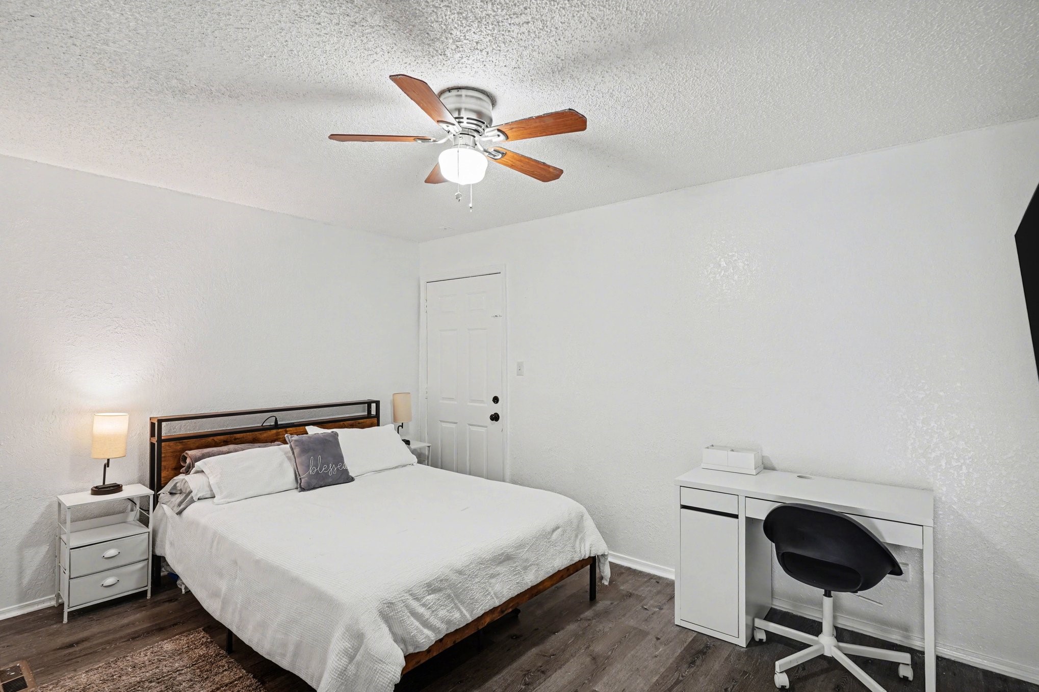 2304 Balsam Drive Arlington TX 76006