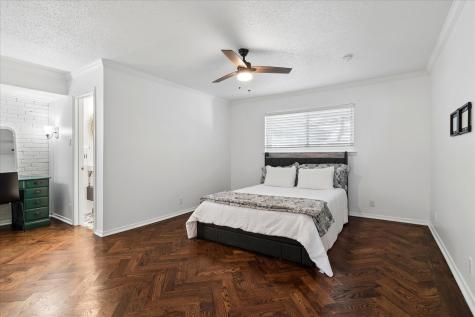 7806 Royal Lane Dallas TX 75230