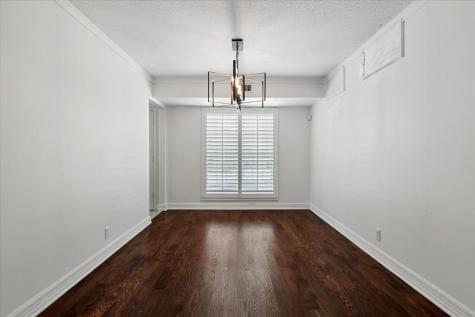 7806 Royal Lane Dallas TX 75230