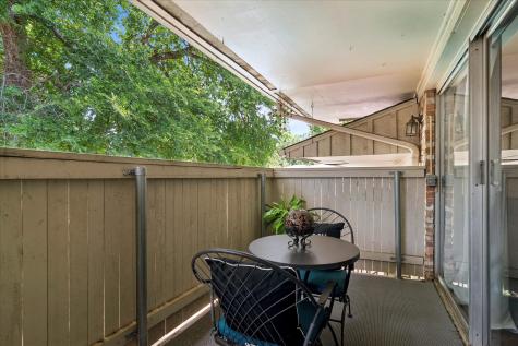 7806 Royal Lane Dallas TX 75230