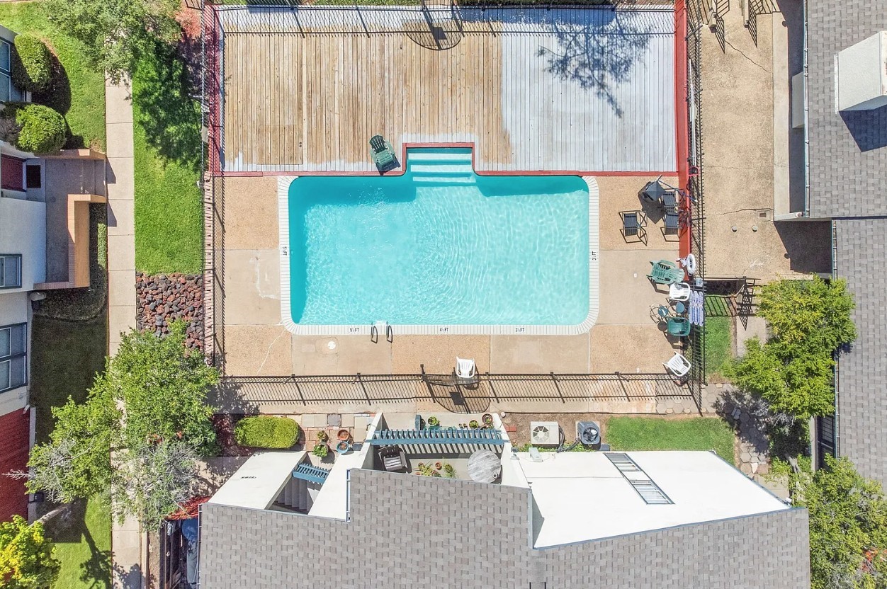 7155 Fair Oaks Avenue Dallas TX 75231