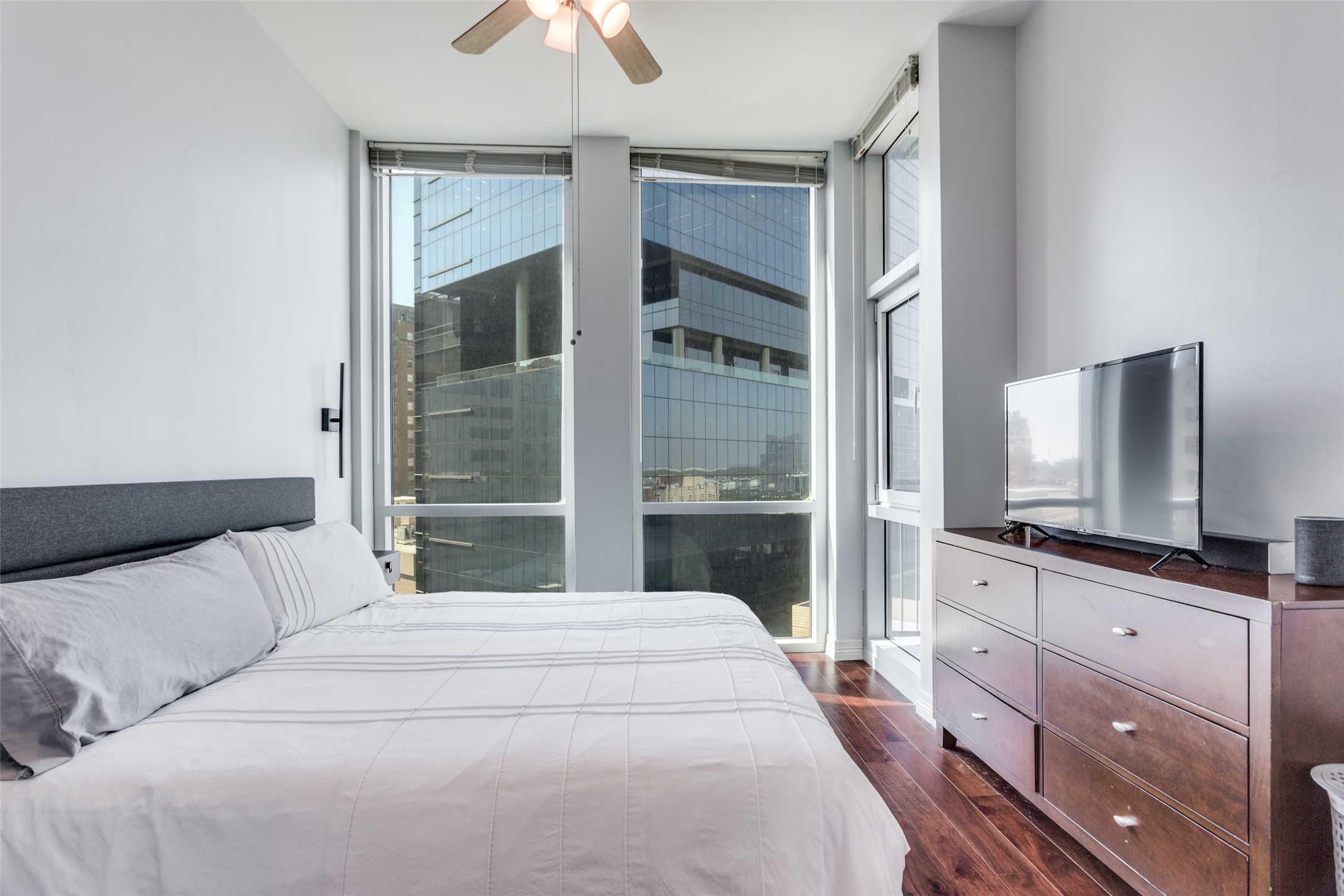 500 Throckmorton Street Fort Worth TX 76102