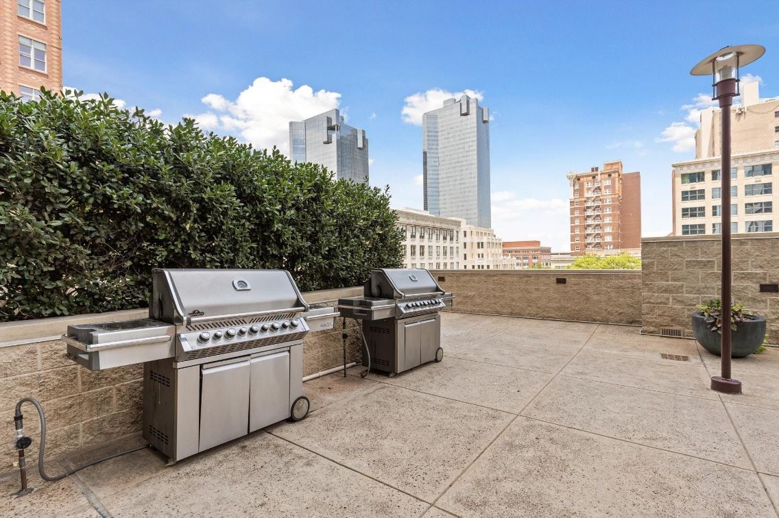 500 Throckmorton Street Fort Worth TX 76102