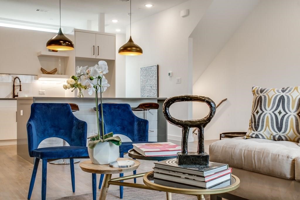 1901 N Carroll Avenue Dallas TX 75204