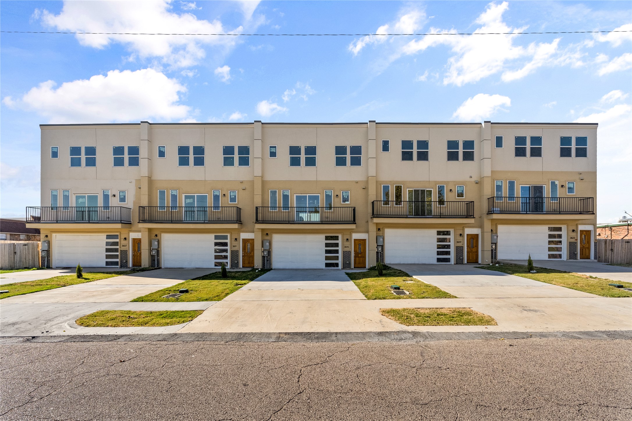 3611 Portland Street Irving TX 75062
