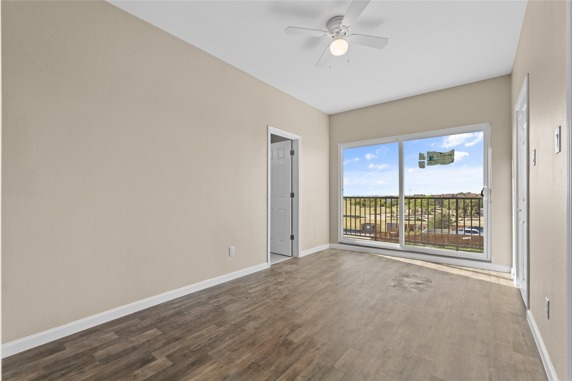 3611 Portland Street Irving TX 75062