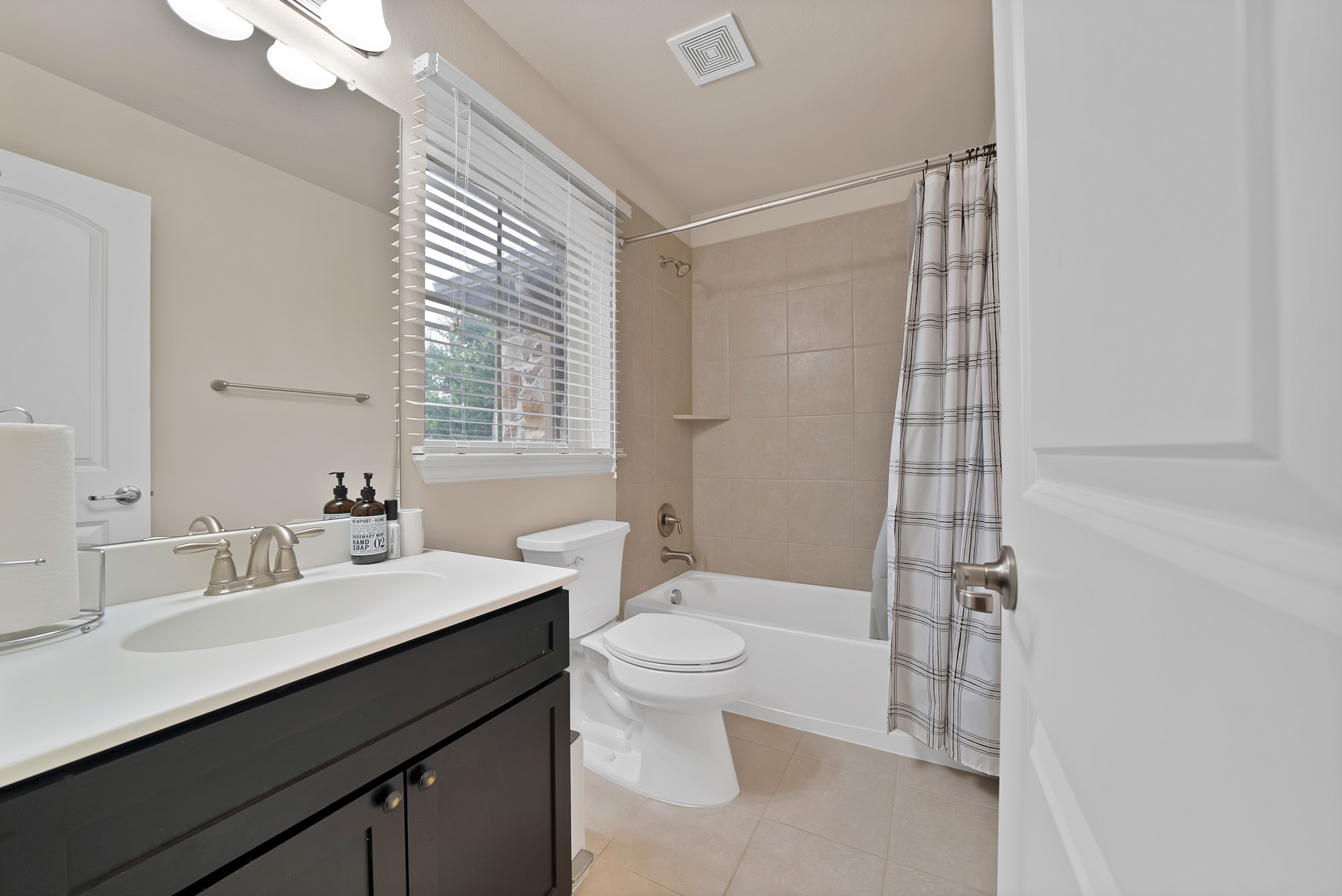 878 Vaquero Street Allen TX 75013