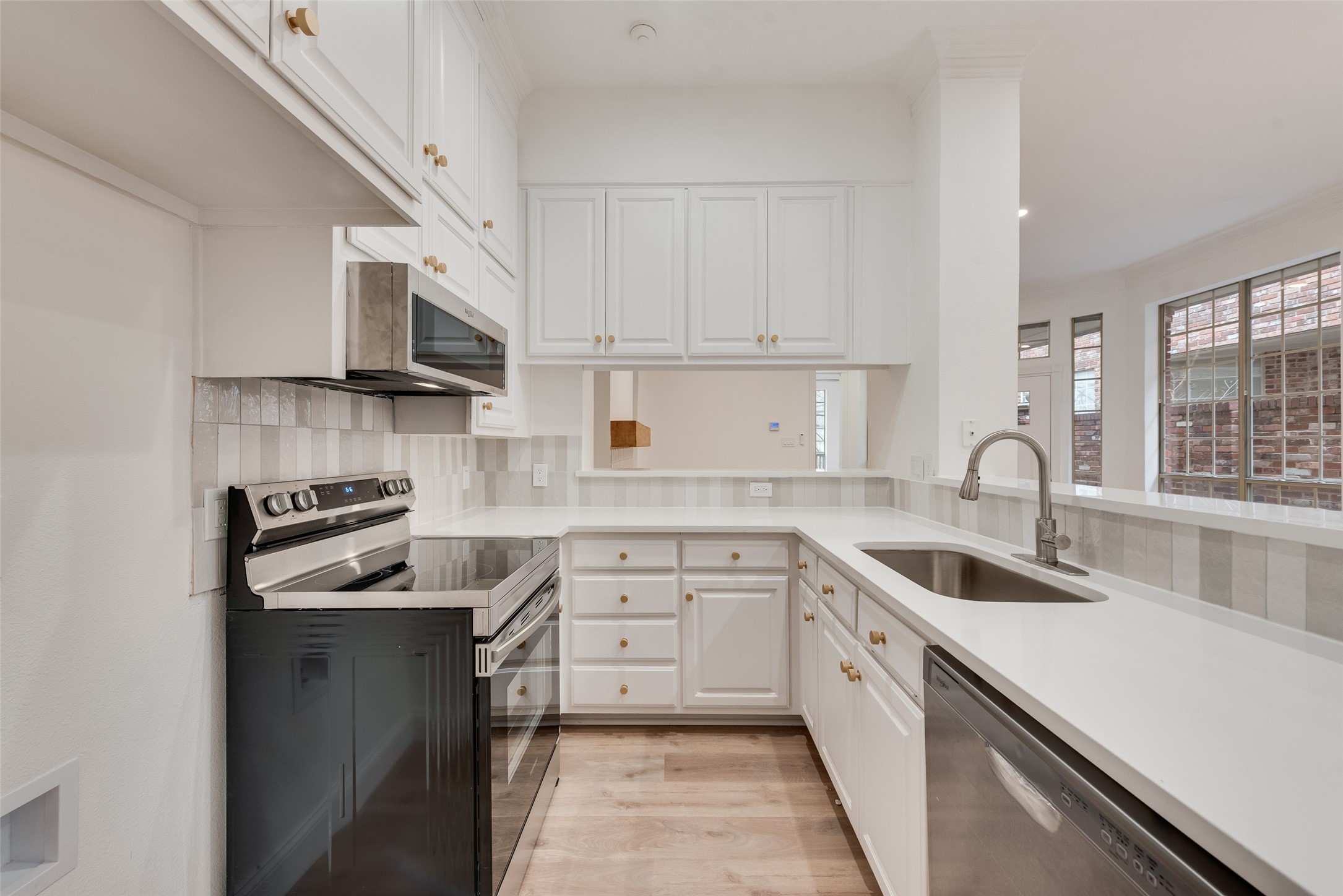 537 Lochngreen Trail Arlington TX 76012