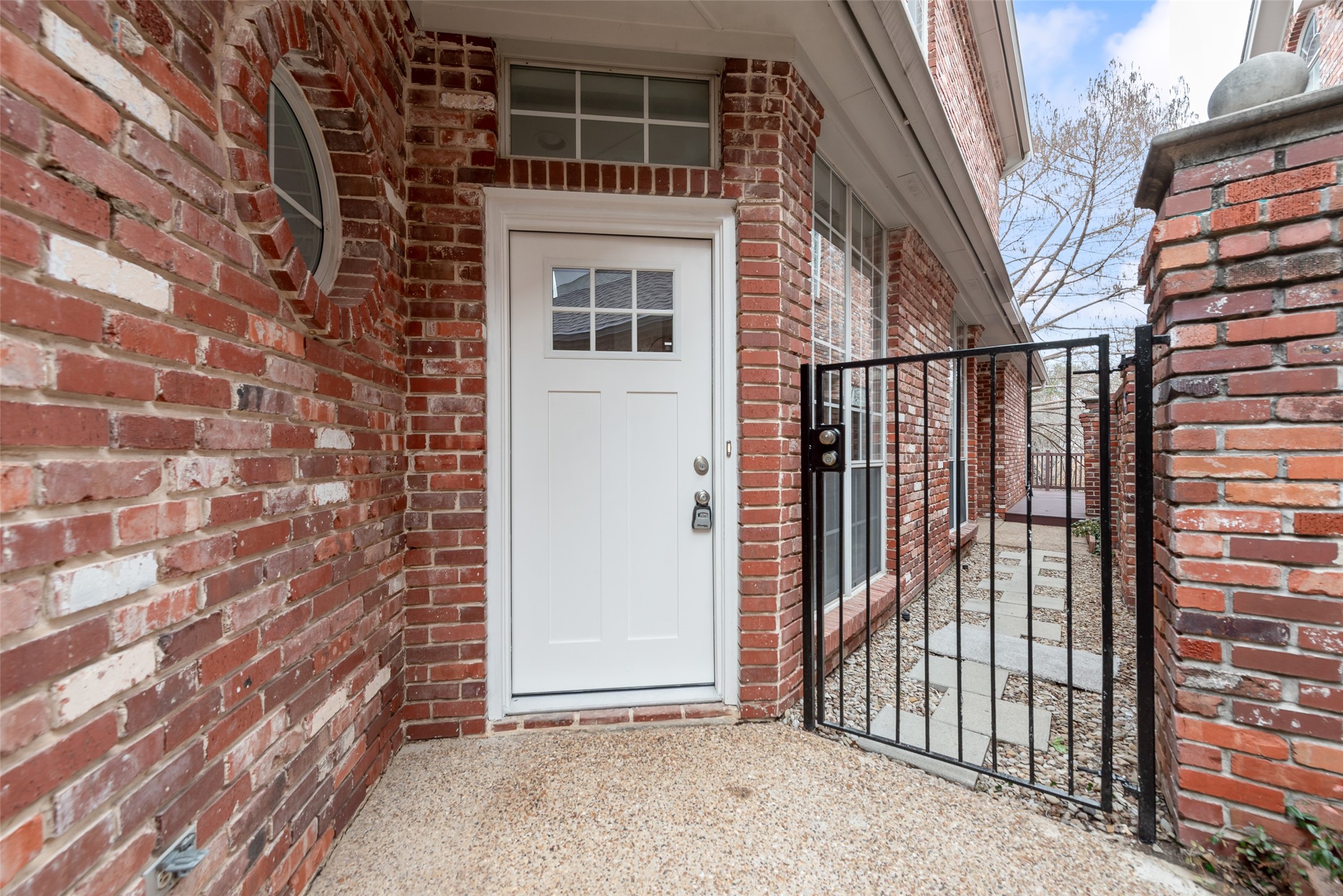 537 Lochngreen Trail Arlington TX 76012