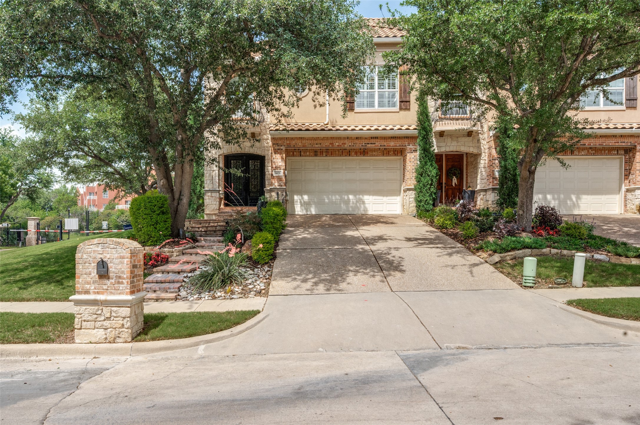 4474 Saint Andrews Boulevard Irving TX 75038
