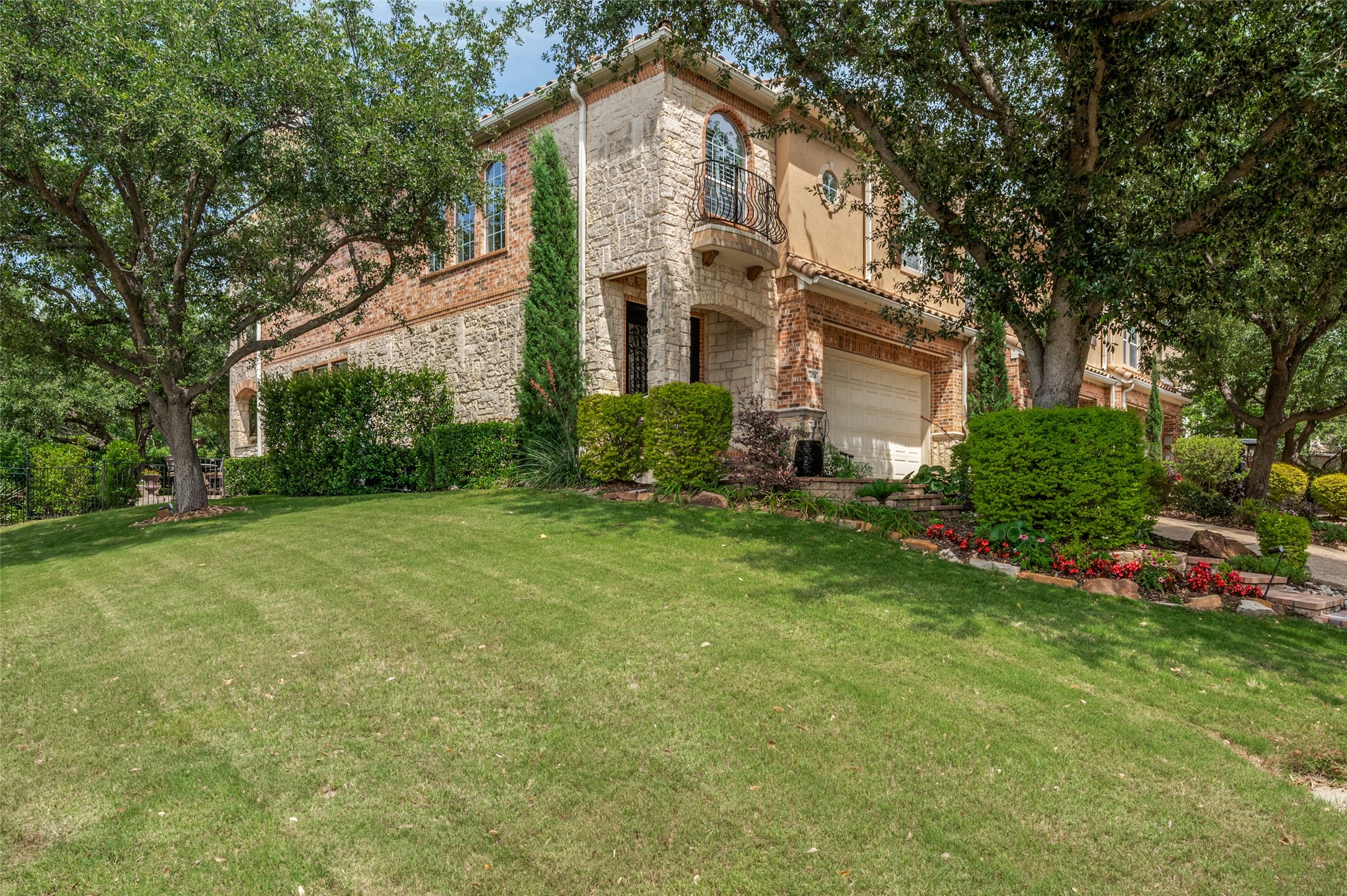 4474 Saint Andrews Boulevard Irving TX 75038